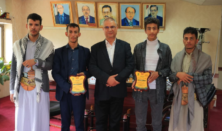 رئيس جامعة إب يستقبل المشاركين في مسابقة ومهرجان الشعر الخامس بين الجامعات اليمنية
